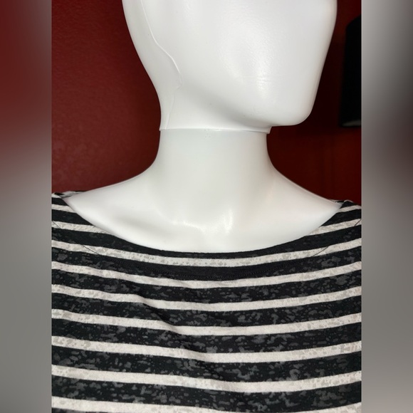 AllSaints "Rita Relaxed Fit Striped T-Shirt". Size L - Picture 5 of 6